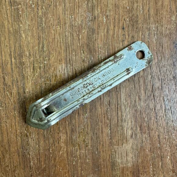 Vintage Griesedieck Bros Beer St. Louis Missouri Metal Bottle opener rusty - Picture 3 of 5